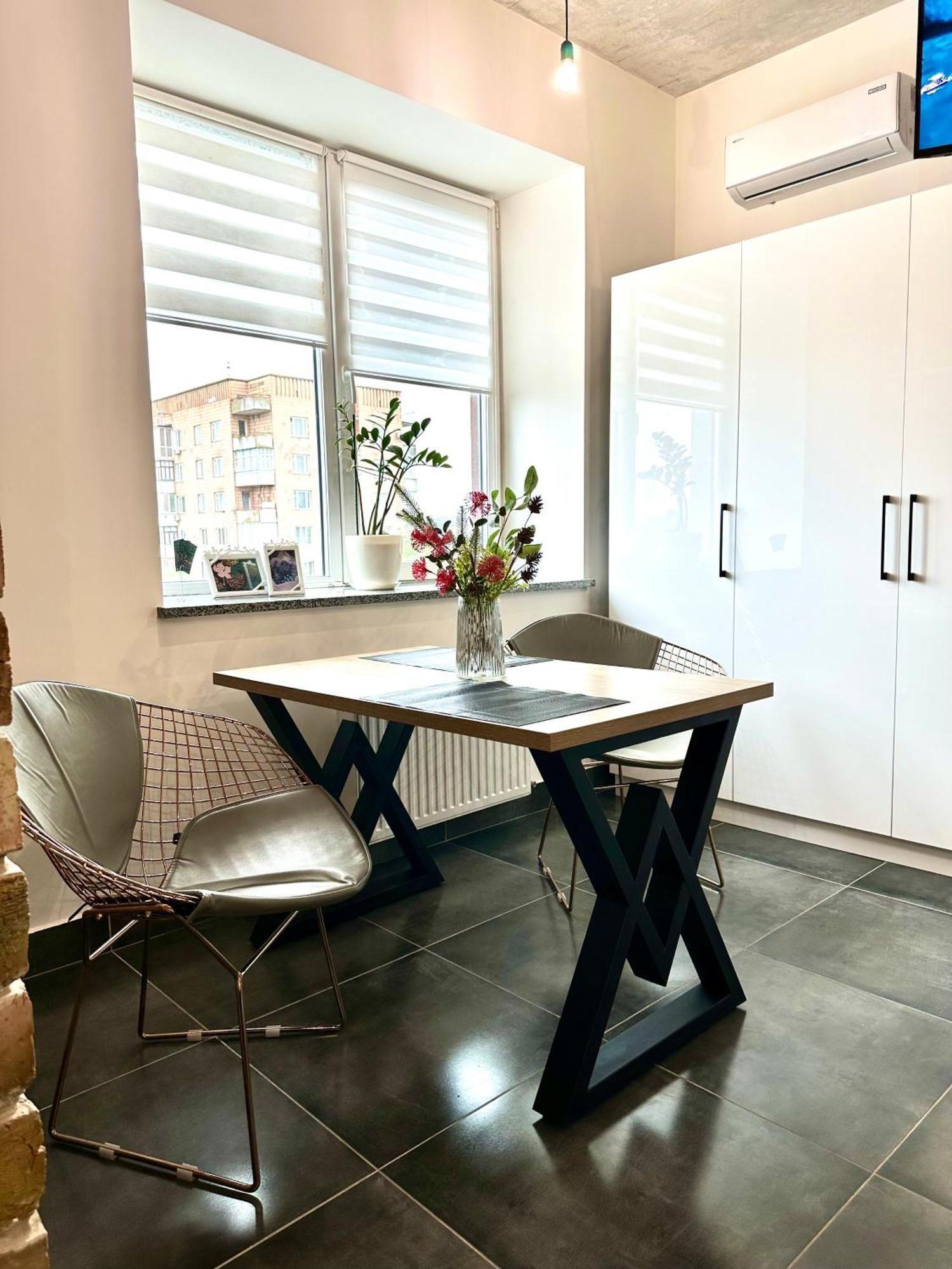 Comfortable Apartments With A Coffee Machine In The City Centre, Zlata Plaza Rivne Eksteriør bilde